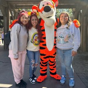 Meet your Posher, Emely